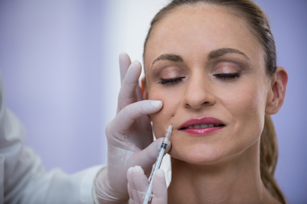Curso de Toxina Botulínica e Preenchimento: guia completo para profissionais de saúde